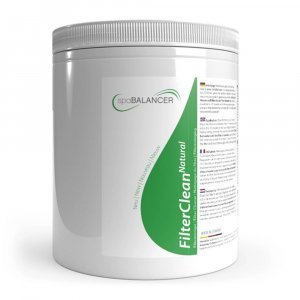 FilterClean Natural pour une eau de piscine propre et claire.