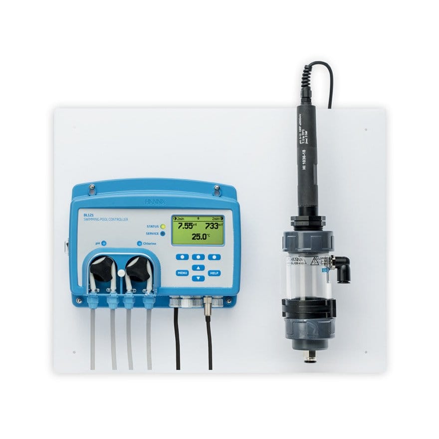 Panneau de contrôle pH/redox pour piscine avec cellule de mesure et kit de raccordement pour diam. 63mm.