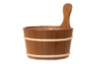 Seau de sauna en bois d'aulne thermotraité pour saunas et bien-être.