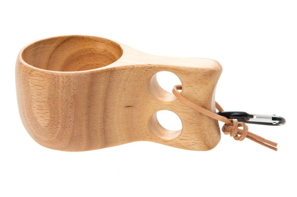 Gobelet de camping en bois avec clip, idéal pour les activités outdoor et le camping.