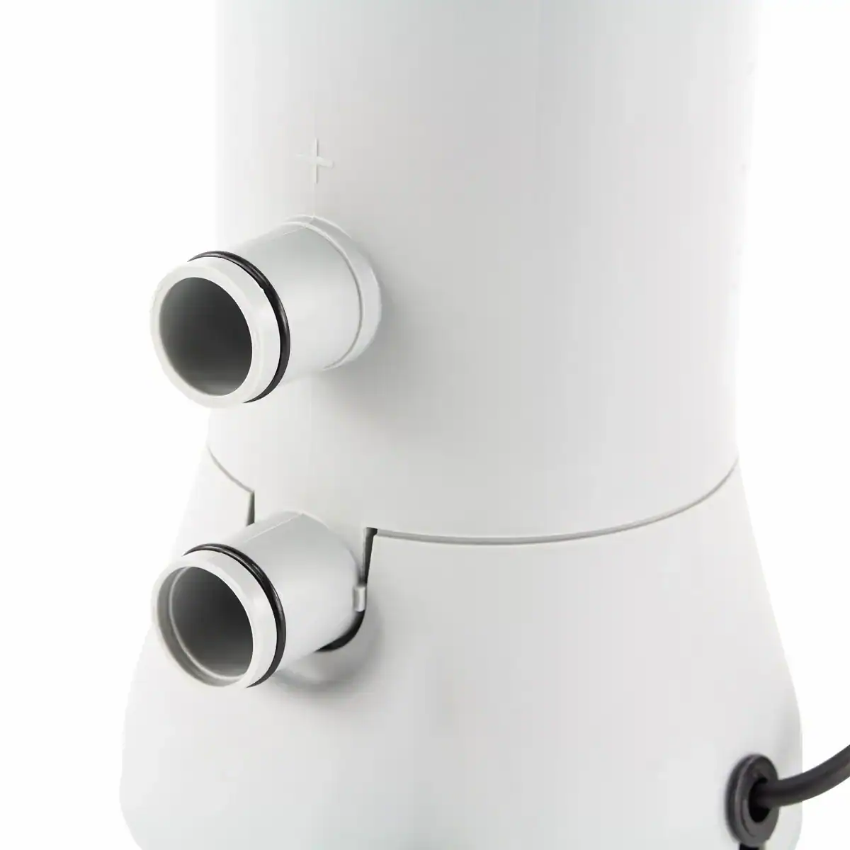 Pompe filtrante Intex C530 pour piscine, 2271 litres/heure, économe en énergie et facile à installer.