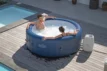 Spa gonflable pour 6 personnes avec fonction de massage AirJet.