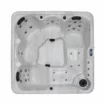 Jacuzzi de luxe avec plusieurs places assises et jets pour la détente.