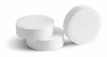 Tablettes AquaFinesse Pool Puck pour une eau de piscine propre et claire.