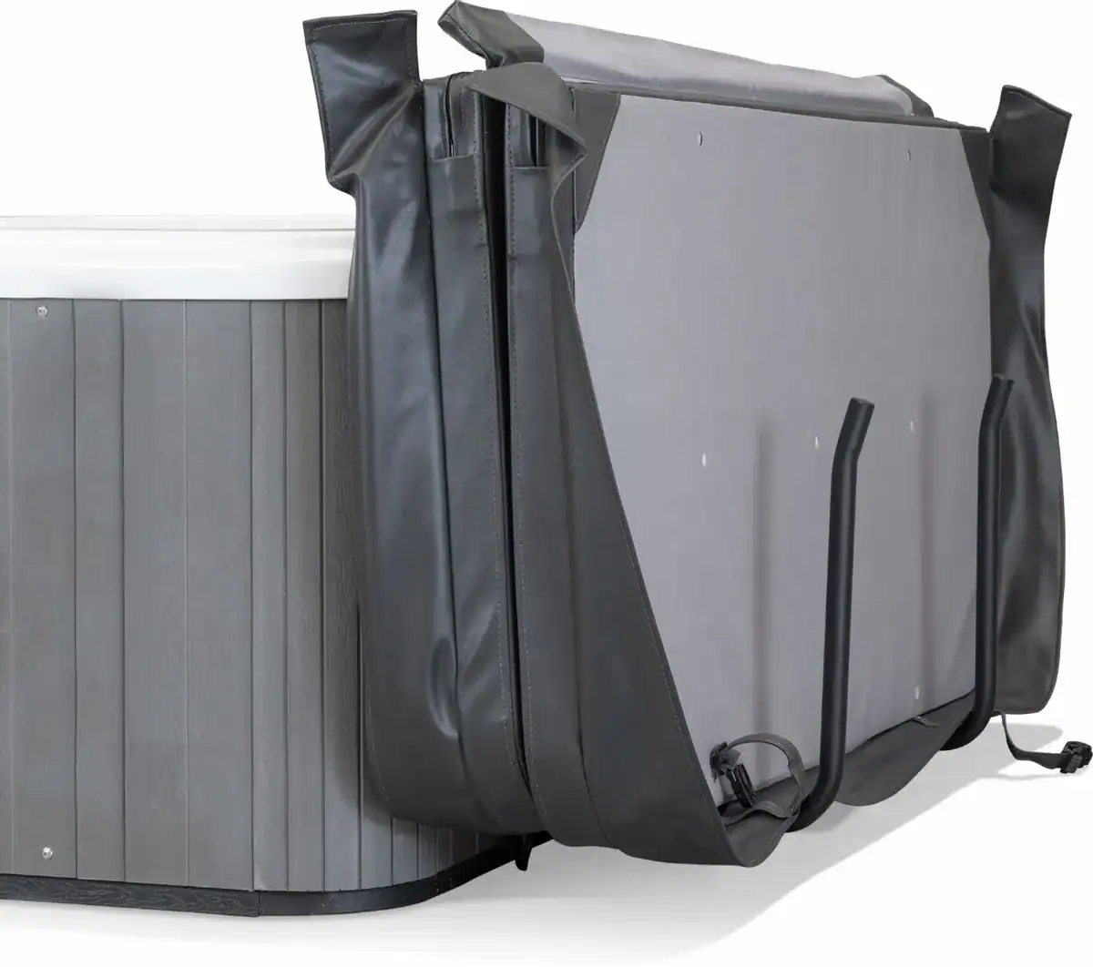 Coverlift piscine 6 pour retirer facilement la couverture de piscine.