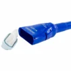 Aspirateur de piscine Pool Blaster Aqua Broom ULTRA avec manche pour le nettoyage.