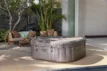 Jacuzzi gonflable Lay-Z Spa Rome EnergySense Airjet pour 6 personnes.