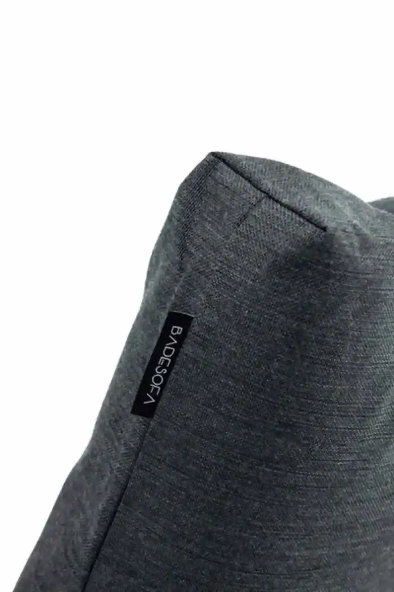 Coussin de bain Badesofa en anthracite, format XS, confortable et résistant à l'eau.