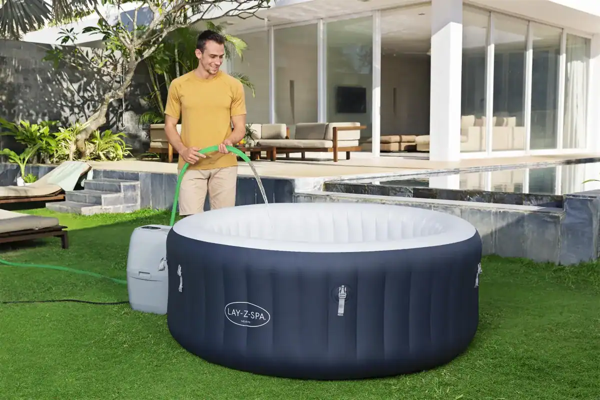 Spa gonflable Lay-Z Spa Miami avec Airjet et technologie EnergySense.