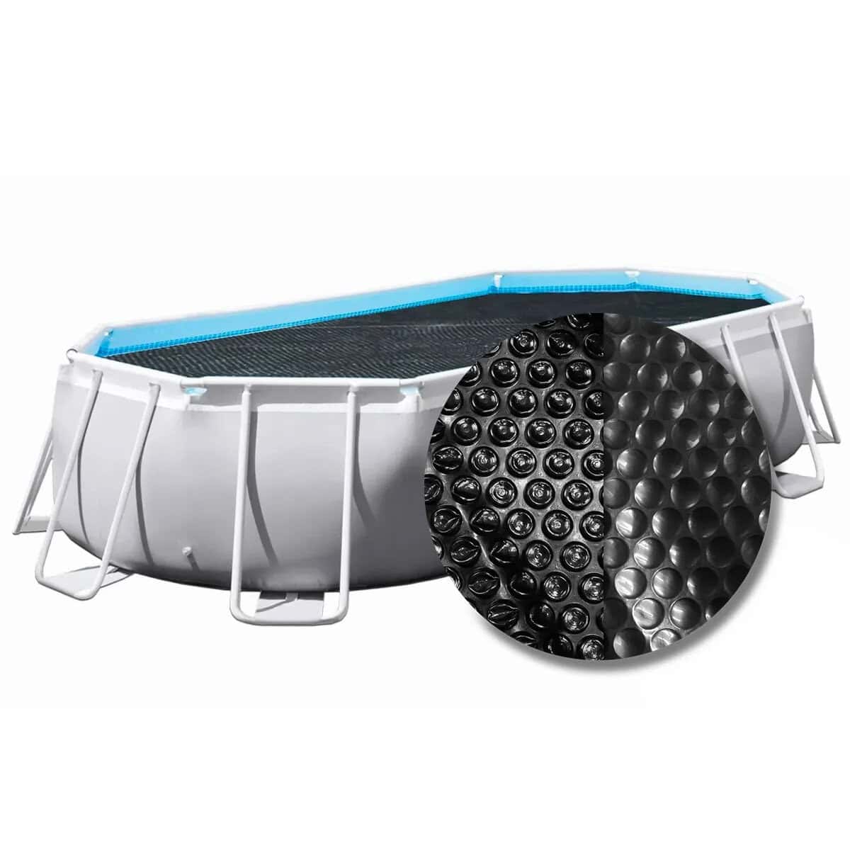 Piscine avec fond antidérapant et bord de sécurité pour une baignade en toute sécurité.