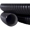 Tuyau de piscine flexible noir avec nervures pour installations de piscine.