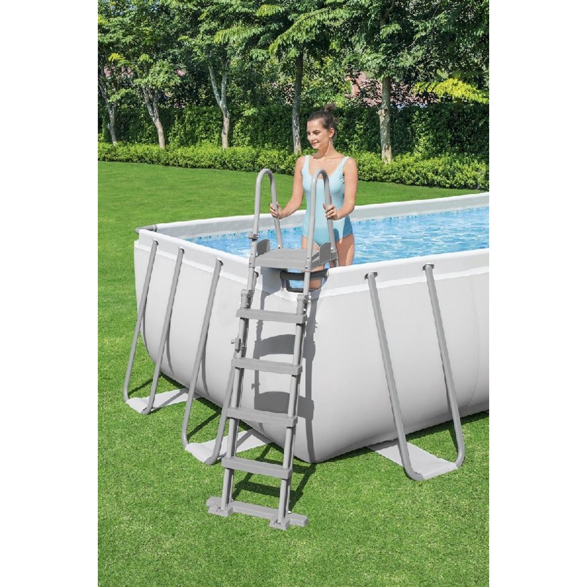 Piscine Bestway Power Steel - 640 x 274 x 132 cm - avec pompe à filtre à sable et accessoires