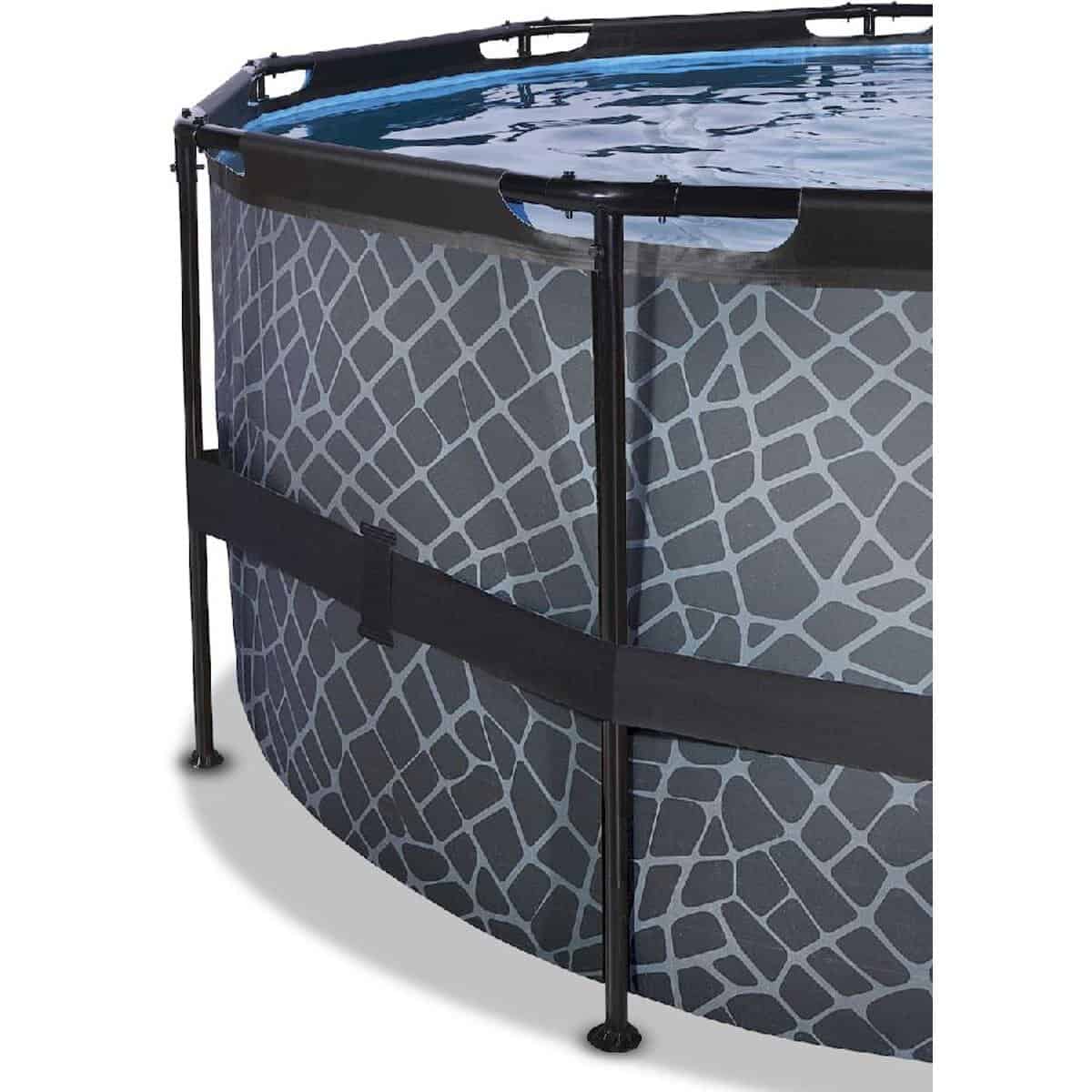 Piscine gonflable avec bord de sécurité et cadre stable pour le plaisir estival.