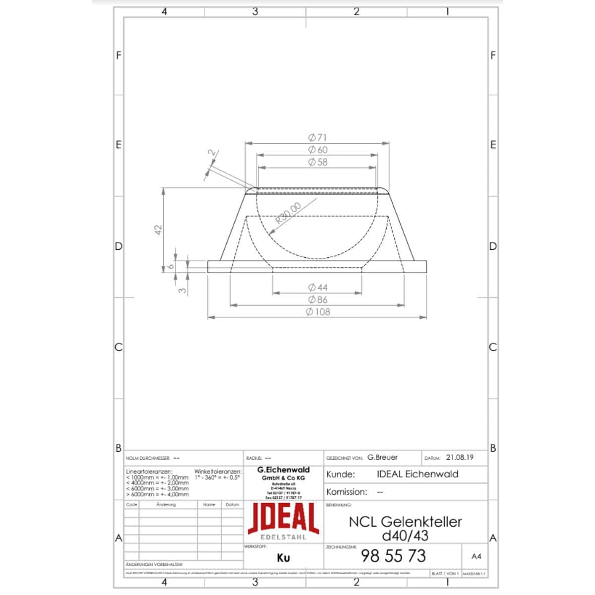 Dessin technique d'une pièce de piscine avec dimensions et détails.