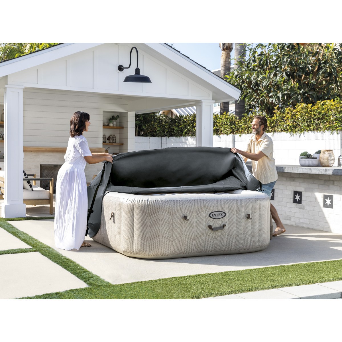 Housse de protection isolante pour spa Intex Pure - 196 x 196 cm