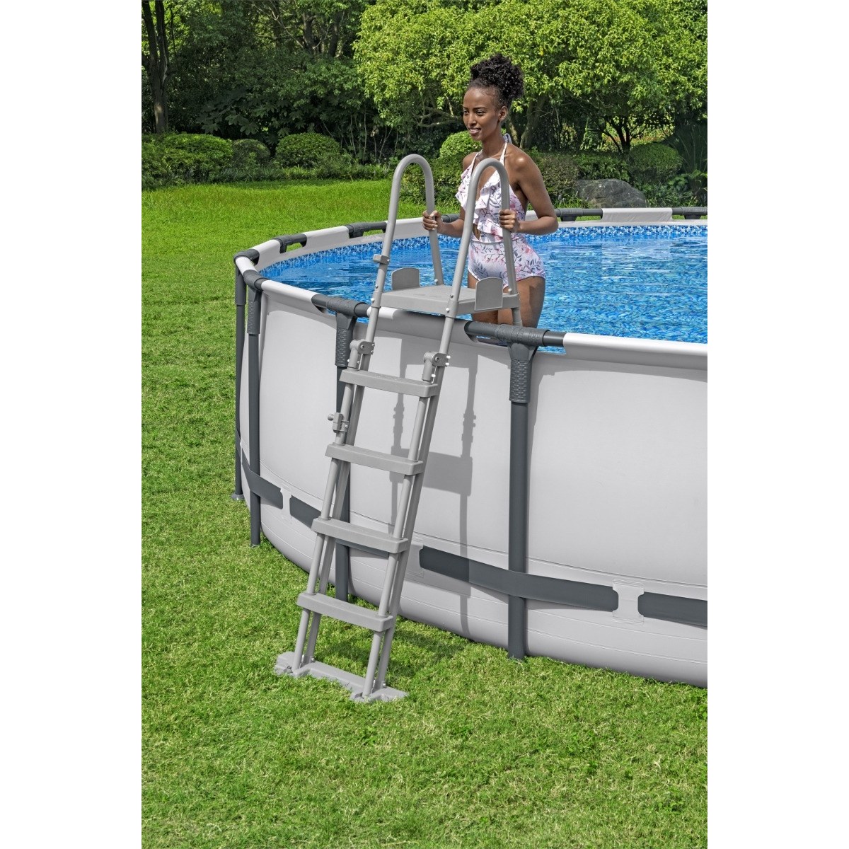 Piscine Bestway Steel Pro MAX - 610 x 132 cm - avec pompe de filtration et accessoires